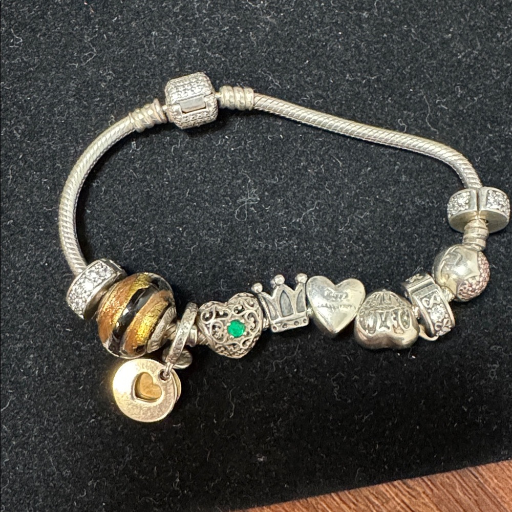 Pandora Charm Bracelet Sterling Silver with 10 charms - Picture 8 of 17